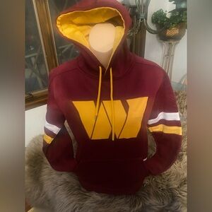 NFL WASHINGTON COMMANDERS TEAM HOODIE SIZE S BURGUNDY & GOLD